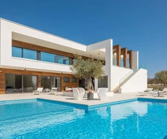 Casa de diseño moderno con piscina, Istria, Fažana