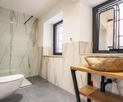 Luxusný byt na predaj v Šibeniku priamo pri mori v Chorvátsku