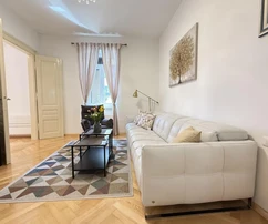 Pola, Monte Zaro: Lussuoso appartamento trilocale di 90 m² con garage nel cuore della città