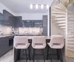 Čiovo, Okrug.G., appartement en duplex avec deux chambres, garage de 20 m2 et grenier.