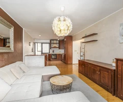 Istria, Vrsar, espacioso apartamento de 3 habitaciones en excelente ubicación, a 300 m del mar