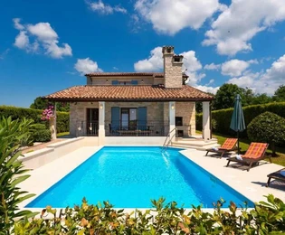 Istria, Tinjan: Casa rurale con piscina privata