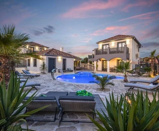 Luksuzan kompleks vila na prodaju u okolici Zadra