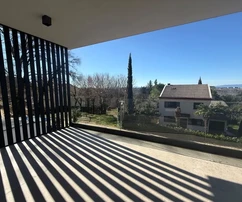 NOUVEL APPARTEMENT ATTRACTIF AVEC JARDIN, À 170 M DE LA MER !