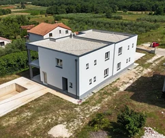 Istrien, Porec - Exklusive Doppelhaushälfte von höchster Qualität mit Swimmingpool und Wellness