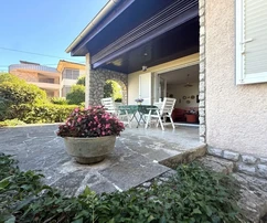 DOM WOLNOSTOJĄCY W EKSKLUZYWNEJ LOKALIZACJI, PIERWSZY RZĄD NAD MORZEM!