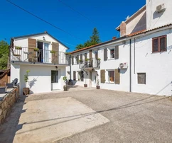 Matulji, Jurdani, hermosa finca con cuatro casas renovadas