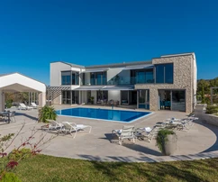 Istria, Motovun: Luxusná vila s panoramatickým výhľad