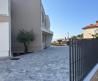 Dwupoziomowe mieszkanie z wellness na sprzedaż w Opatiji w Chorwacji