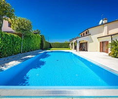 Istria, Umag: Villa de lujo con piscina cerca del mar