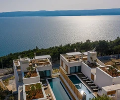 Ville di lusso in vendita appena fuori Omiš in Croazia