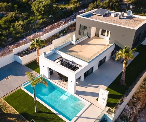 Marina, Vinisce, newly built luxury villa