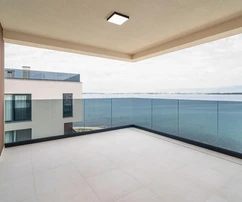 Zadar, Privlaka, luxusný dvojizbový apartmán, prvý rad pri mori, 114,11 m²