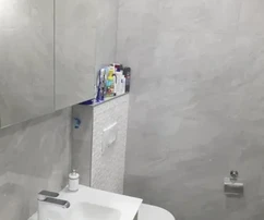 Split, Dujmovača, maison à deux étages de 160 m2 avec cour et piscine