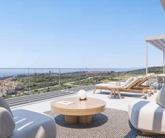 ID 349 / Modernes Wohnen mit Panoramablick in Estepona