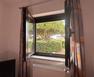 Haus zum Verkauf mit Meerblick in Premantura in Kroatien