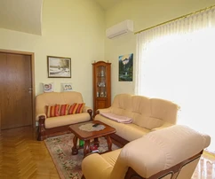 Vendita casa Kaštel Lukšić 320 m2