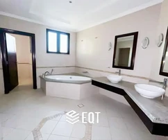 Willa na sprzedaż w Dubaju - dom z ogrodem na Palm Jumeirah