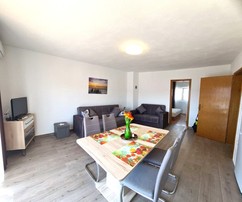 Superbe appartement avec vue sur la mer à vendre à Ciovo