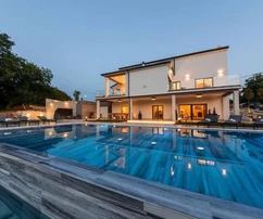 Fantastyczna willa z basenem, Istria, Tinjan