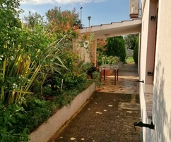 Finida, Umag: Tágas ház négy apartmannal