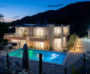 Luksusowa willa na sprzedaż w Zagvozd Rastovac w Chorwacji