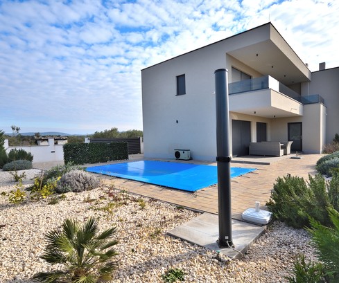 Luxusvilla mit Pool in Jadrija zu verkaufen