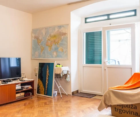 Stone house for sale in the heart of Primošten in Croatia