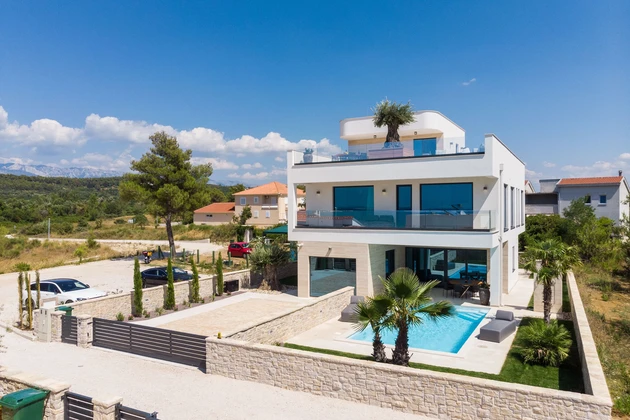 Dalmazia Settentrionale, Ljubač: Villa di lusso sul mare