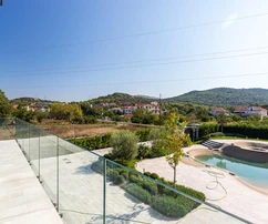 Villa de luxe à vendre à Šibenik Bilice en Croatie