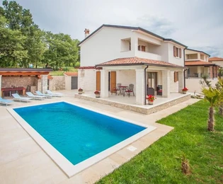 Splendida villa con piscina e vista mare, Istria, Parenzo