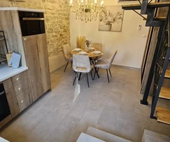 Vendita casa Kaštel Sućurac 60 m2