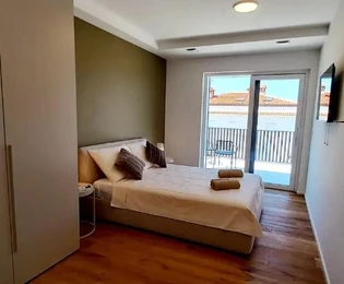 Umag, Istria: Nowoczesny dom z basenem i widokiem na morze