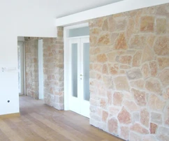 Lussuosa villa in pietra con piscina in vendita a Brač in Croazia