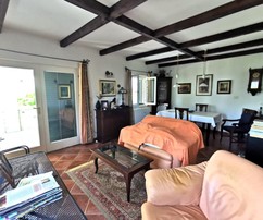 Charmantes Steinhaus in Meeresnähe auf Brač zu verkaufen