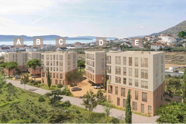 Trogir, Seget Donji, apartamento de dos dormitorios en la segunda planta con una superficie útil neta de 90 m², S4, C