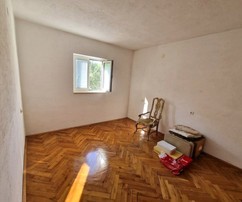 Odnów swój wymarzony dom w pobliżu plaży na wyspie Brač