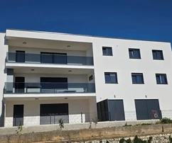 Seget Vranjica, 3-room apartment 129 m2 with sea view, newly built