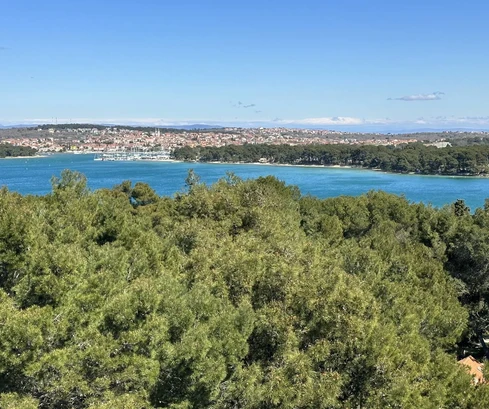 Ático en venta con vista al mar en Medulin, Croacia