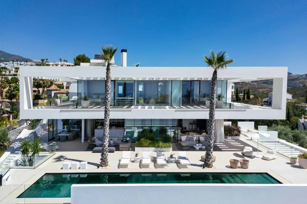 Villa moderne avec vue sur la mer à La Quinta, Marbella