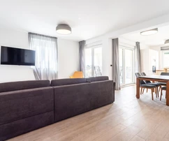 Wohnung im Erdgeschoss auf Hvar nahe dem Zentrum zu verkaufen in Kroatien