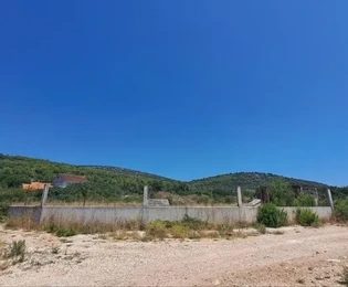 Marina, Svinca, 2307 m2-es építési telek Rogoznica közelében