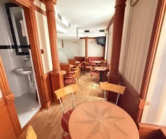 Complejo residencial y comercial de uso mixto en venta en Pula, Croacia