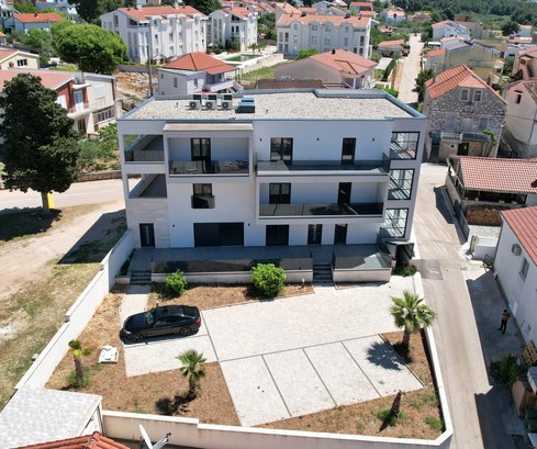 Appartement à vendre à Tribunj, Sovlje, près de la mer