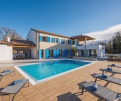 Istrie, Višnjan: Moderní luxusní vila s výhledem