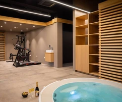 Luxury villa for sale with panoramic views of Omiš in Croatia