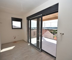 Wohnung in Crnica zu verkaufen Šibenik