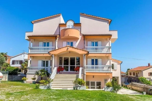 Hôtel dans un emplacement attrayant avec vue sur la mer, Istrie, Medulin