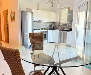 Klimno - Offre exclusive ! Appartement avec vue sur la mer