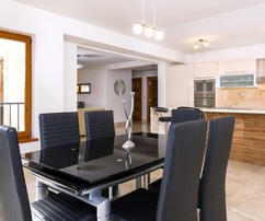 Luxus apartmanok Brač szigetén eladók, a kristálytiszta tenger közelében